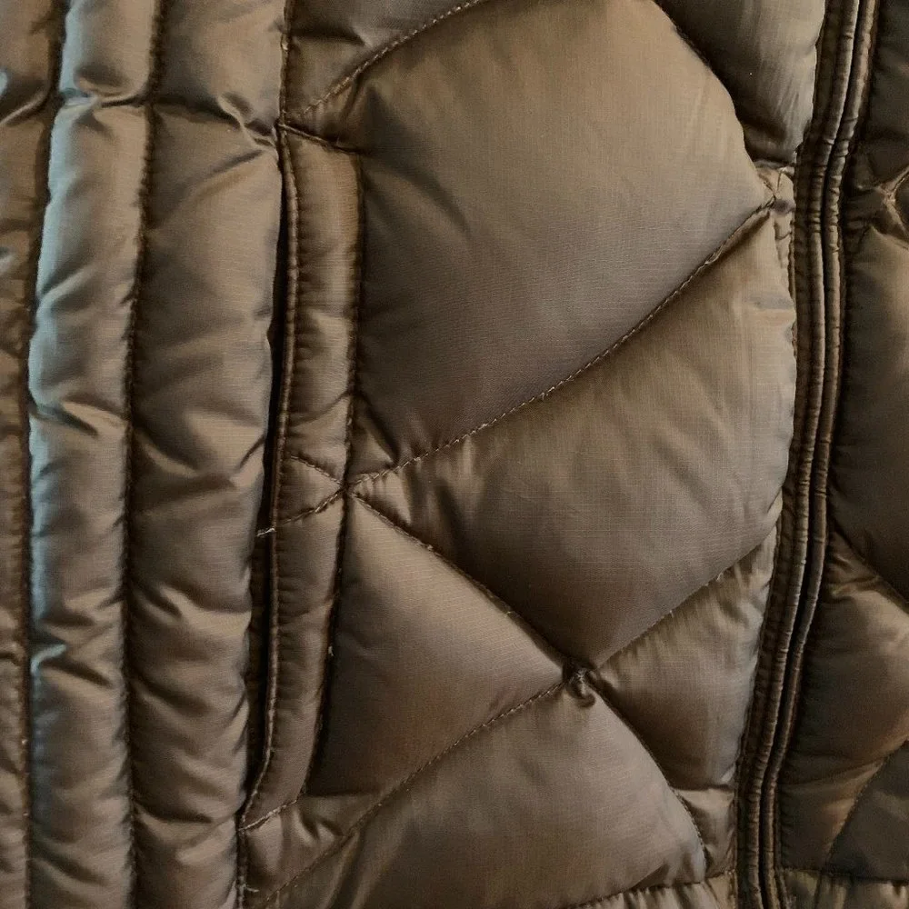 L.L. Bean Down zip up brown vest M
